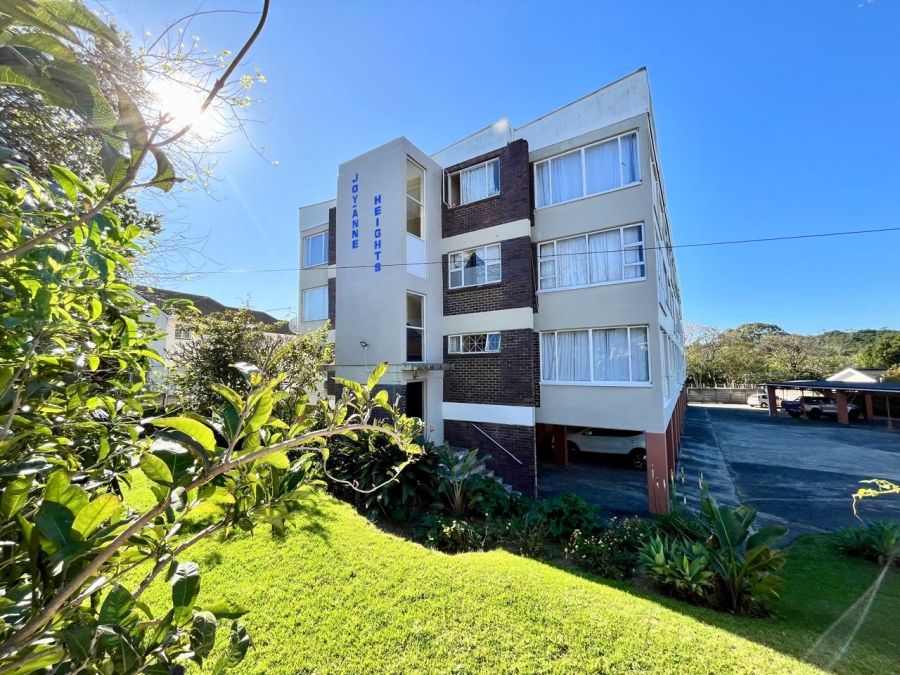 1 Bedroom Property for Sale in Amalinda Eastern Cape